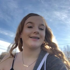 Meet your Posher, Lexi